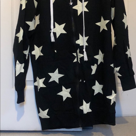 Star hoodie - Picture 2 of 7